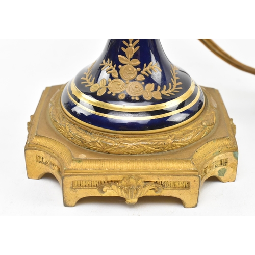 42 - Sevres Porcelain - a French 19th century hand painted porcelain & ormolu vase table lamp light. ... 