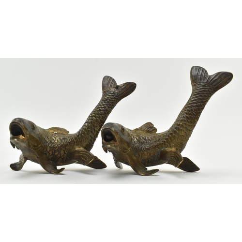 63 - A pair of 19th century lost wax bronze decorative fish figures / paperweights. Each depicting a fish... 