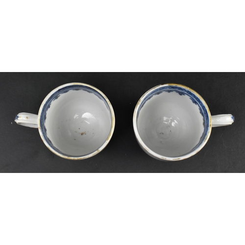 86 - First Period Worcester - a pair of late 18th century circa 1770 porcelain armorial tea cups. Each cu... 