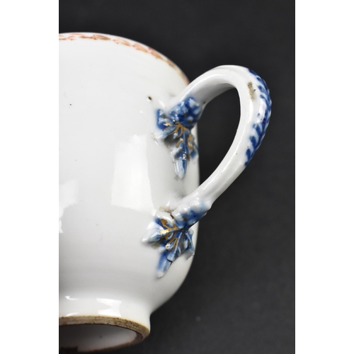 86 - First Period Worcester - a pair of late 18th century circa 1770 porcelain armorial tea cups. Each cu... 