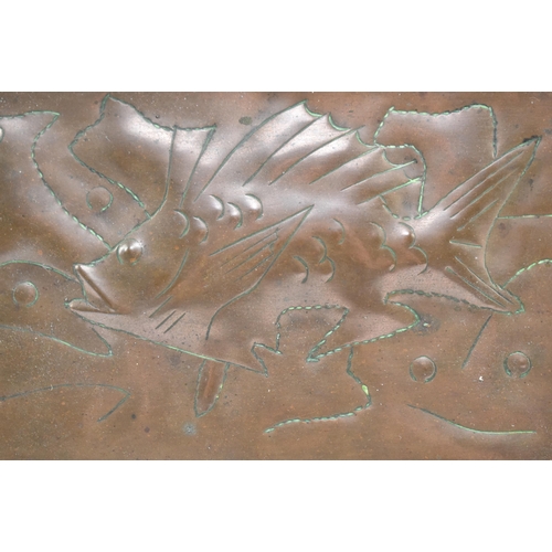 89 - Cornish Copper - an Arts and Crafts believed Newlyn hand embossed copper trinket / pen tray. The tra... 