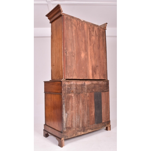 191 - A George III early 19th century mahogany astragal glazed library bookcase cabinet. The bookcase havi... 