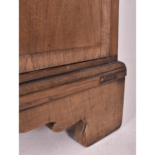 221 - A George III late 18th century mahogany kneehole writing desk. The desk having a rectangular top ove... 