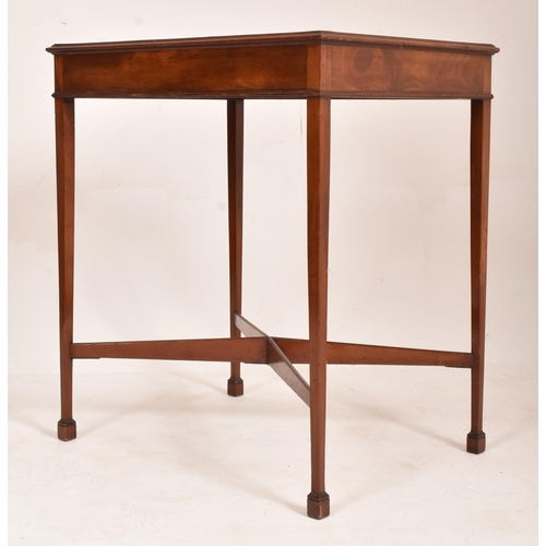 259 - A George III 19th century mahogany & leather top single drawer writing table. The table having a... 