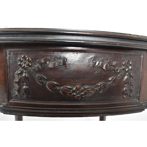 344 - An Adam's Revival 19th century mahogany circular centre occasional table. The table having a round t... 