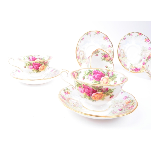 162 - Royal Albert - Late 20th century Old Country Roses bone china tea cups and saucers. Comprised of six... 