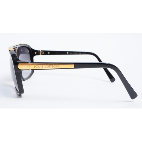 284 - Louis Vuitton - 21st century French black evidence sunglasses, numbered A0191 and Z0350W. Marked to ... 