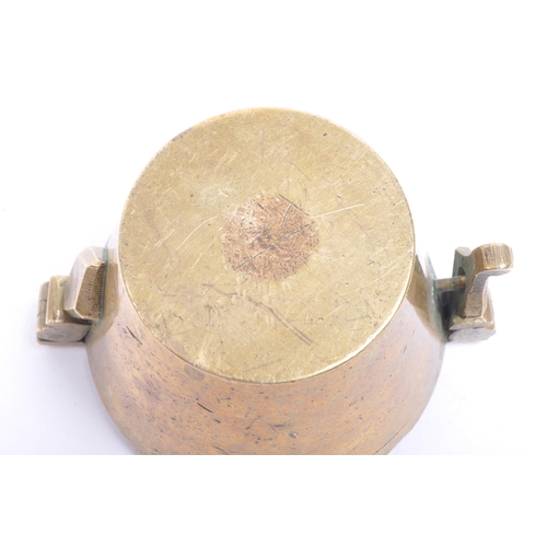 286 - 20th century brass apothecary weights / scales. Overall weighing 500 grams with the brass container ... 