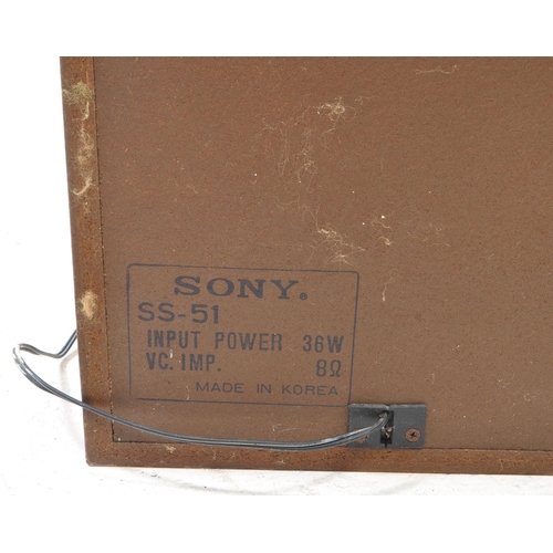 426 - SONY - 1980s vintage SS - 51 pair of speakers. Input power 36W. Made in Korea. Each speaker measurin... 