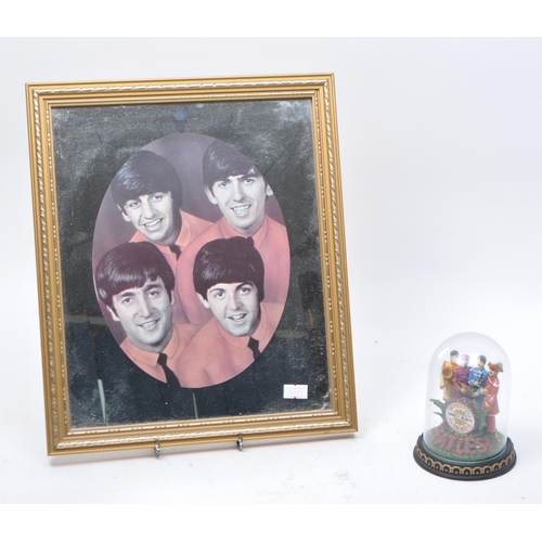 469 - The Beatles - A collection of vintage 20th century The Beatles collectible memorabilia. The collecti... 