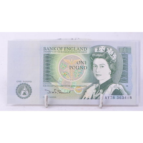 477 - A collection of 20th century British uncirculated currency banknotes. The collection to include twel... 