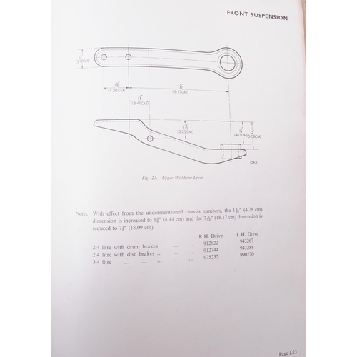 530 - Jaguar - A vintage mid 20th century Jaguar cars service manual. The ' Jaguar 2.4 litre and 3.4 litre... 