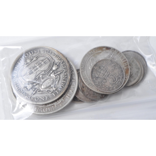 536 - A collection of 19th and 20th century British circulated currency coins. The collection to include s... 