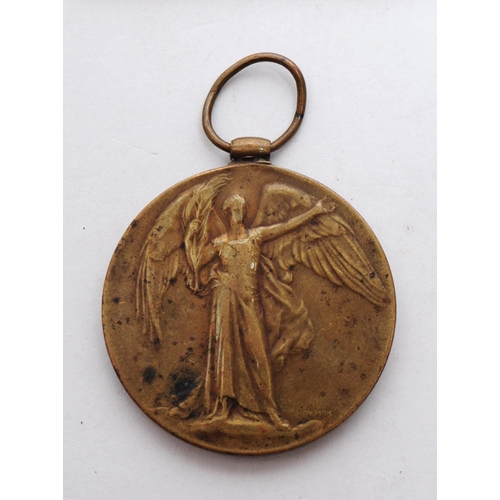 543 - A single owner collection of early 20th century WWI and WWII medals. The collection to include a Wor... 