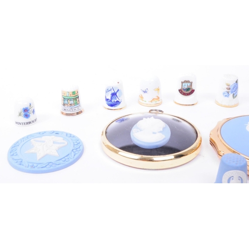 75 - Wedgwood - Collection of 20th century porcelain and china pieces. Comprised of sky blue bisque penda... 