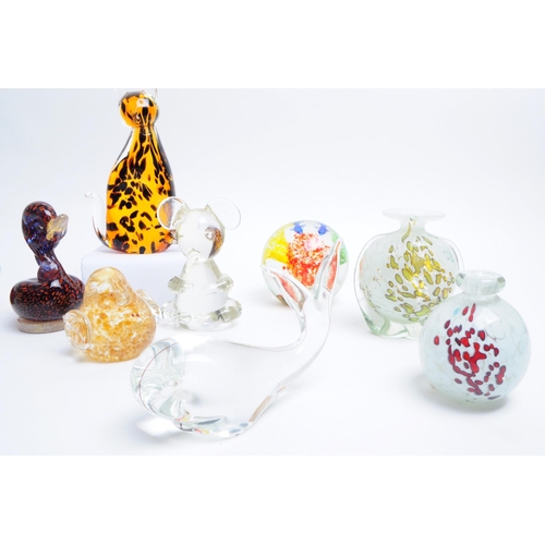 94 - Collection of 20th century Italian Murano and Mdina glass figures, comprised of paperweights, vases,... 