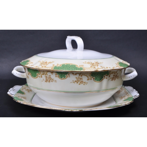 140 - Crown Staffordshire - An early 20th century Crown Staffordshire bone china part service. The service... 