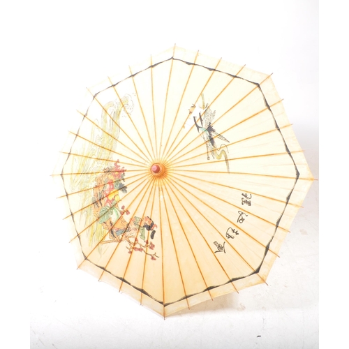 447 - Chinese vintage early 20th century summer oil paper parasol umbrella. Bamboo handle, spines and mech... 