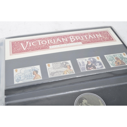 523 - A large collection of late 20th century presentation packs and first day covers, including themes su... 