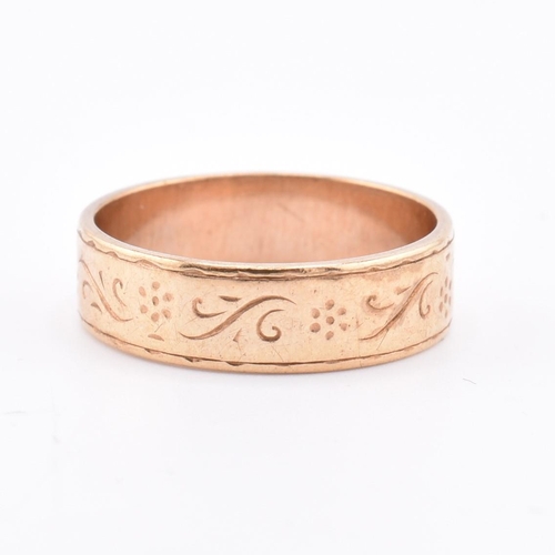 182 - Edwardian hallmarked 9ct gold band ring. The ring with foliate decoration to band. Hallmarked London... 