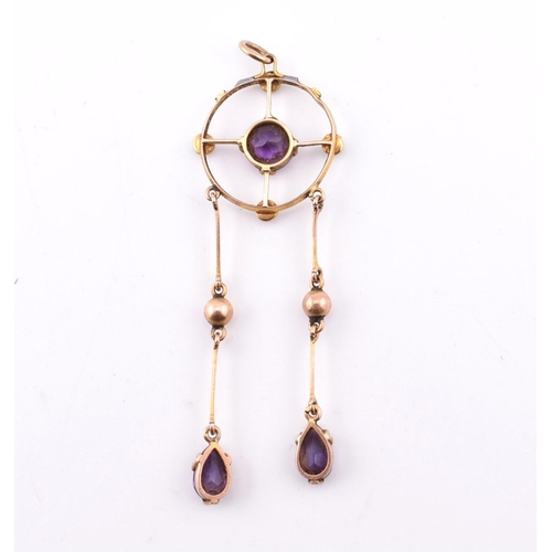 183 - An Edwardian 9ct gold amethyst and pearl necklace pendant. The antique gold necklace pendant having ... 