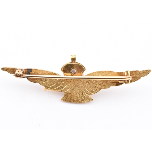 19 - A gold and enamel RAF sweetheart brooch pin. The brooch in the form of an eagle surmounted by crown ... 