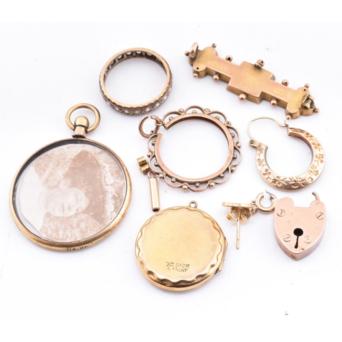 207 - A collection of gold jewellery fragments AF and rolled gold jewellery. The lot to include a Victoria... 