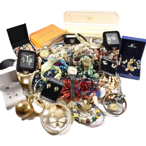 331 - A large collection of vintage and modern costume jewellery. The Jewellery to include necklaces earri... 