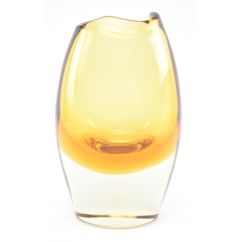 144 - Attributed to Flavio Poli for Murano - a vintage mid century 1960s glass vase cetrepiece. Amber colo... 