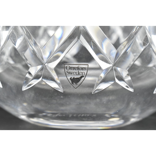 157 - Gunnar Cyren for Orrefors - a vintage mid century clear diamond cut glass fruit bowl of circular sha... 