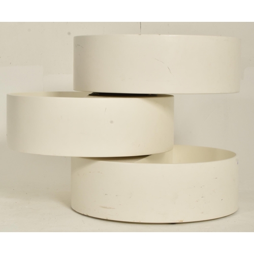 178 - An Italian style retro mid 20th century white moulded plastic rotating storage side coffee table. Th... 
