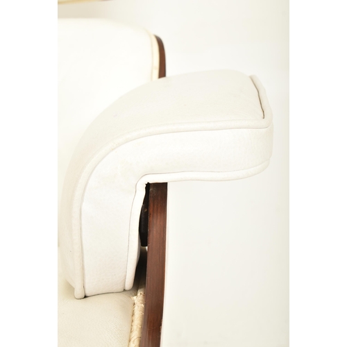 50 - After Charles & Ray Eames - Herman Miller - Lounge Chair - A contemporary Eames style retro larg... 
