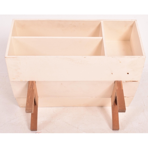 55 - Ernest Race (1913-1964) for Isokon - Penguin Donkey Mark II - a retro mid 20th century circa 1960s c... 