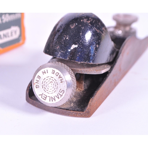 220 - Collection of late 19th / 20th century carpenter hand planes. Comprised of a late 19th century Stanl... 