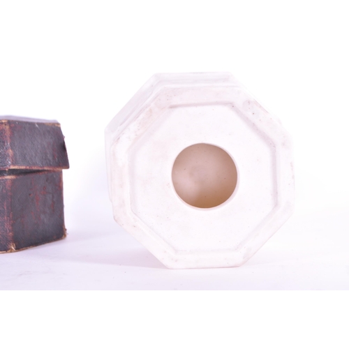 254 - Thomas Pratt & Sons - Late 19th century Parian gothic traveling font housed within the original ... 