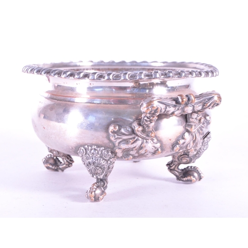275 - A vintage 20th century silver plate English censer bowl. Fanned rim with vine foliate Art Noveau sty... 
