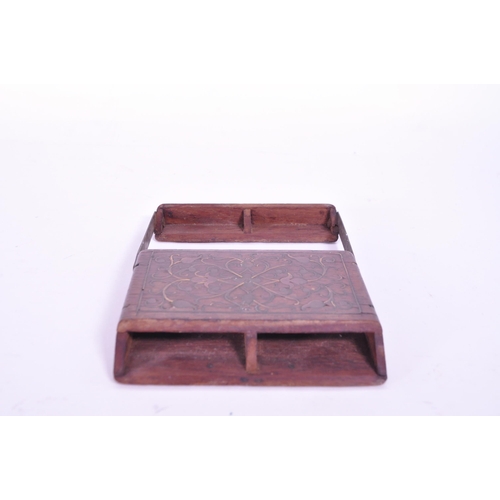 289 - Early 20th century brass inlaid cigarette case. With metal arms and brass inlay decoration.
 (8cm x ... 