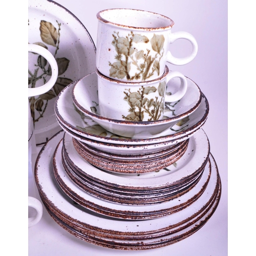 383 - Midwinter - A vintage mid 20th century Midwinter Stonehenge pattern ceramic service. Each piece havi... 