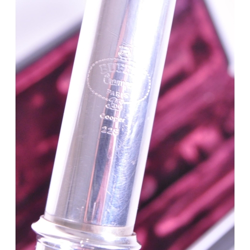 407 - Buffet Crampon - A vintage 20th century Buffet Crampon Paris Cooper flute. The flute housed in fitte... 