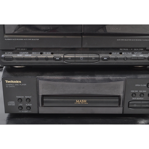 410 - Technics - A vintage 20th century Technics Hi-Fi music audio stacking system. The collection to incl... 