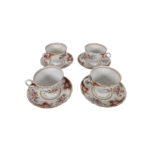 116 - Tuscan, England - Windsor Pattern - A vintage 20th century fine bone china tea service. Including su... 
