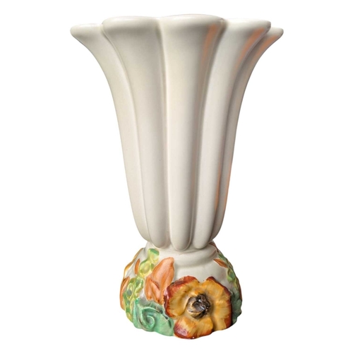 149 - Clarice Cliff - 1930s pottery vase with 
