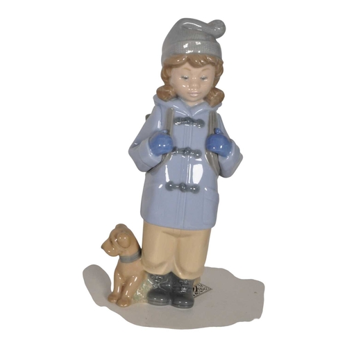 15 - Lladro - Collection of late 20th / 21st century porcelain figures. Comprised of Nao figure no 229 La... 