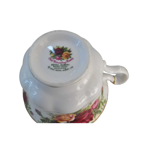 18 - Royal Albert - Old Country Roses - Collection of 20th century bone china ware. To include teapot, li... 