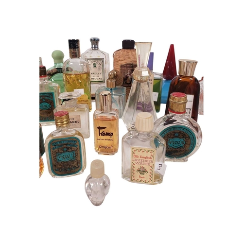 27 - Large collection of vintage late 20th / 21st century perfume bottles. To include brands such as Chan... 