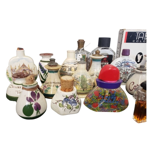 30 - Collection of late 20th / 21st century vintage perfume bottles. To include Devon Violets pottery sce... 