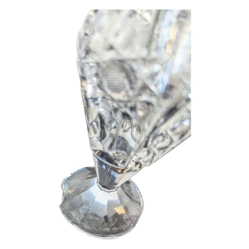 33 - Collection of 20th century vintage empty glass perfume and beauty bottles. To include crystal cut ex... 