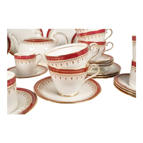65 - Ansley - Durham 1646 Pattern - A vintage 20th century porcelain china tea / coffee service. Includin... 