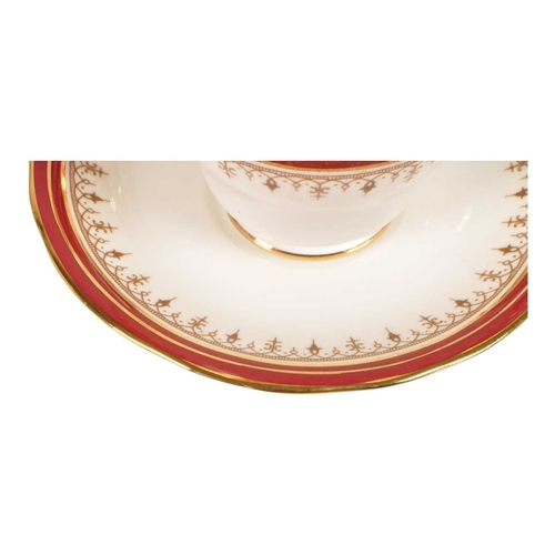 65 - Ansley - Durham 1646 Pattern - A vintage 20th century porcelain china tea / coffee service. Includin... 