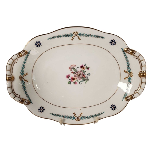 76 - Coalport - Collection of six early 20th century porcelain cabinet plates and three serving plates. E... 